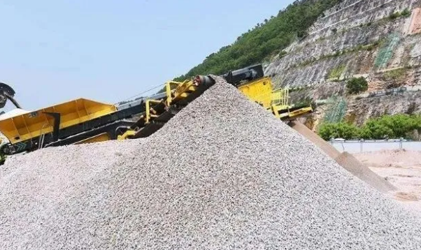 <b>建筑用砂含泥量過高影響混凝土性能！用這3個方法，有效降低65%的含泥量！</b>